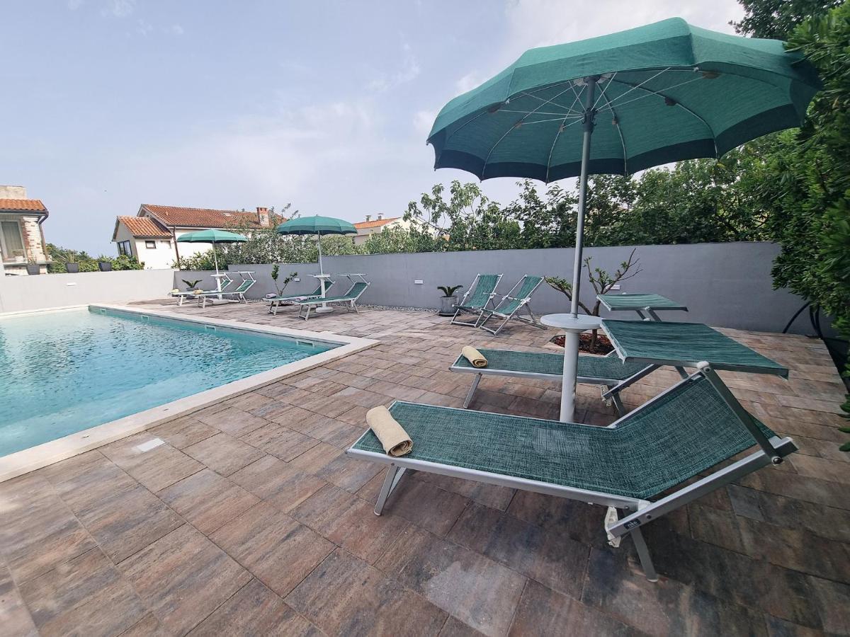 Apartman 2 Apartment Liznjan Ngoại thất bức ảnh